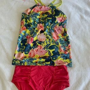 Floral tankini